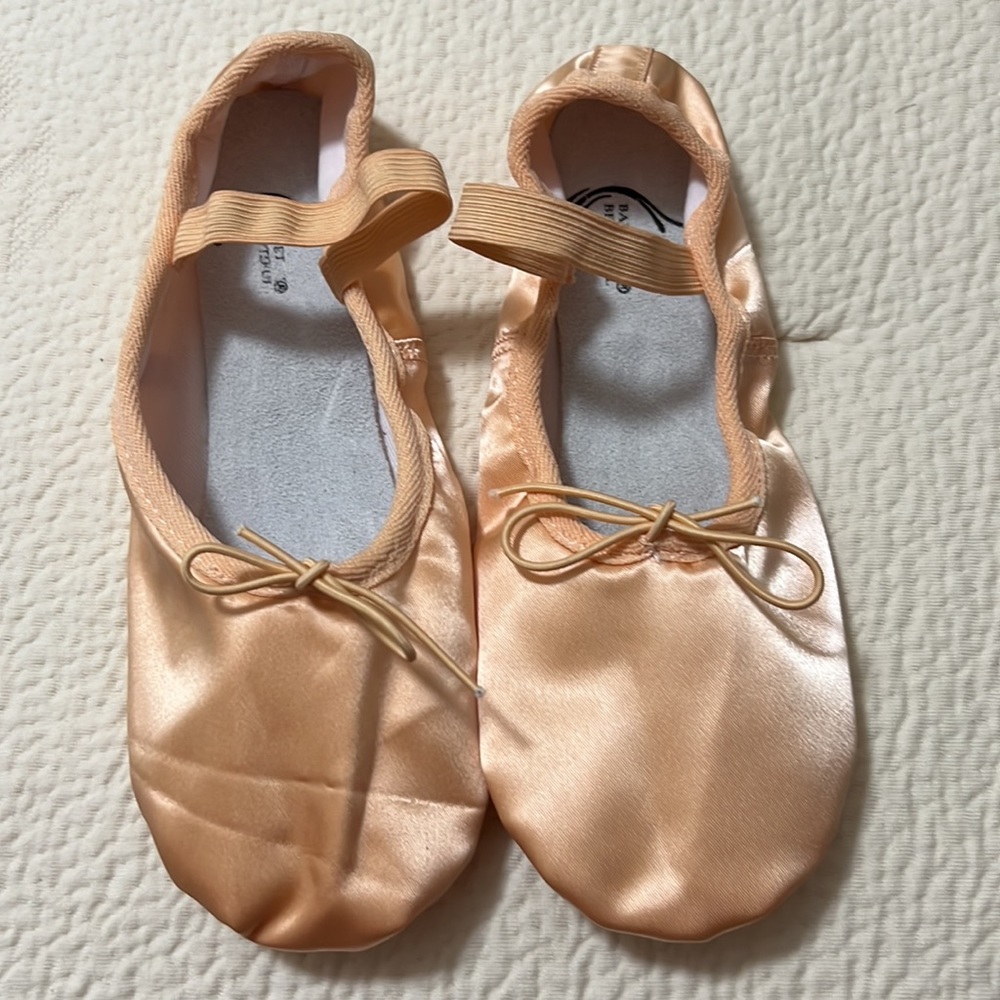 Ballet Beautiful Pull On Satin Slippers peach